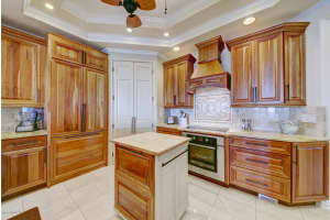 420 Harding Ave, Cocoa Beach, FL 32931, Sold 11/30/18