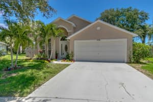 2778 Caitlin Ct, Melbourne, FL 32940, Sold 09/27/18