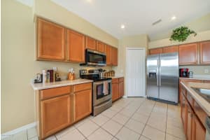 3323 Cloudberry Pl, Melbourne, FL 32940, Sold 08/14/18