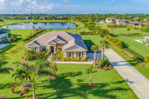 4288 Gardenwood Cir, Grant-Valkaria, FL 32949, Sold 08/29/18