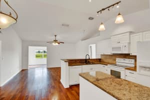 3794 Town Square Blvd, Melbourne, FL 32901, Sold 04/16/19