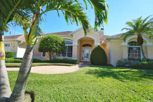 1020 Fieldstone Dr, Melbourne, FL 32940, Sold 12/03/18