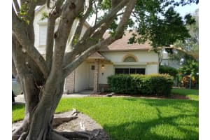 1475 Brook Dr, Melbourne, FL 32935, Sold 09/07/18