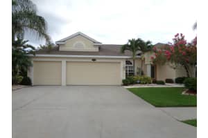 3226 Peninsula Cir, Melbourne, FL 32940, Sold 08/30/18