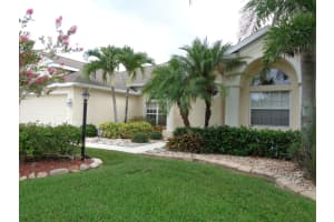 3226 Peninsula Cir, Melbourne, FL 32940, Sold 08/30/18