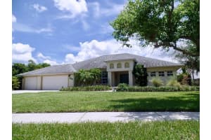 248 Lake Shore Dr, Merritt Island, FL 32953, Sold 01/07/19