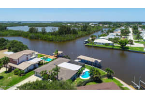 32 Yawl Dr, Cocoa Beach, FL 32931, Sold 10/19/18