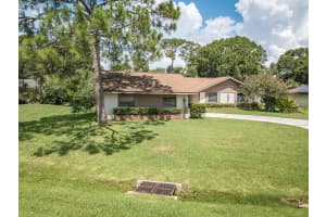 2304 Hamlet Dr, Melbourne, FL 32934, Sold 01/29/19