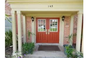 145 E Colonial Ct, Melbourne, FL 32937, Sold 10/25/18