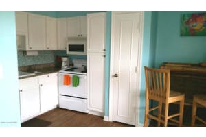 145 E Colonial Ct, Melbourne, FL 32937, Sold 10/25/18