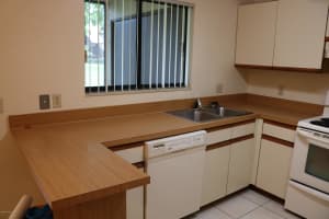 7814 Shadowood Dr, Melbourne, FL 32904, Sold 10/04/18