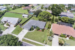258 Lake Shore Dr, Merritt Island, FL 32953, Sold 11/05/18