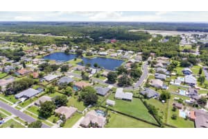 258 Lake Shore Dr, Merritt Island, FL 32953, Sold 11/05/18