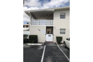350 Woodland Ave, Cocoa Beach, FL 32931, Sold 09/05/18