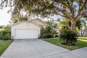 1835 Abbeyridge Dr, Merritt Island, FL 32953, Sold 10/22/18
