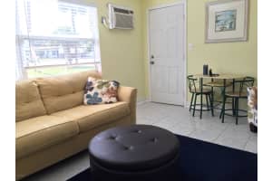 380 N Brevard Ave, Cocoa Beach, FL 32931, Sold 10/26/18
