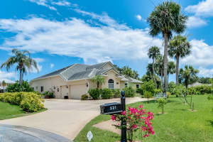 521 Bosun Ct, Rockledge, FL 32955, Sold 01/10/19