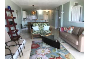 515 Hayes Ave, Cocoa Beach, FL 32931, Sold 07/12/19