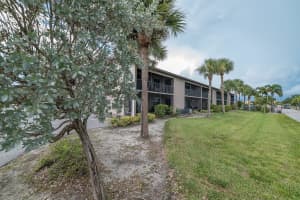 2892 Regency Dr, Melbourne, FL 32935, Sold 09/28/18