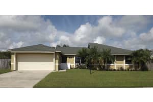 2484 Village Park Dr, Melbourne, FL 32934, Sold 10/30/18