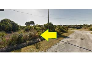 3398 Hummingbird Avenue Sw Corner Avenue, Palm Bay, FL 32908 Sold 01/26/26