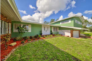 89 Fairglen Dr, Titusville, FL 32796, Sold 11/27/18