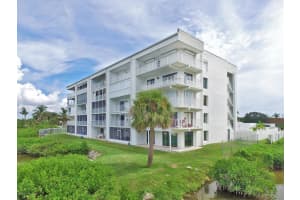 190 Seminole Ln, Cocoa Beach, FL 32931, Sold 11/02/18