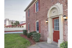 901 S Colonial Ct, Indian Harbour Beach, FL 32937, Sold 10/12/18