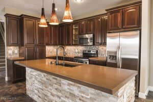 588 Osprey Lakes Cir, Chuluota, FL 32766, Sold 01/18/19