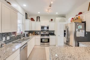 2802 Englewood Dr, Melbourne, FL 32940, Sold 02/22/19