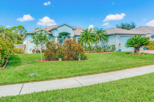816 Potomac Dr, Melbourne, FL 32904, Sold 11/09/18