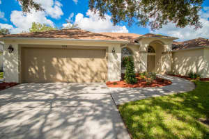 2618 Aston Cir, Melbourne, FL 32940, Sold 11/16/18