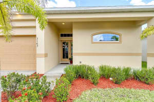 3163 Constellation Dr, Melbourne, FL 32940, Sold 12/20/18
