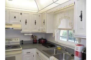 201 St Lucie Ln, Cocoa Beach, FL 32931, Sold 06/11/19