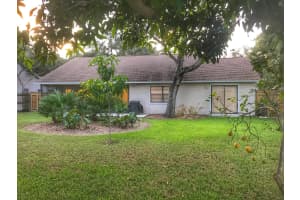 4315 Wood Haven Dr, Melbourne, FL 32935, Sold 08/27/19