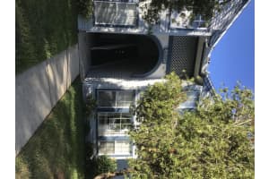 4895 Lake Waterford Way W, Melbourne, FL 32901, Sold 05/01/19