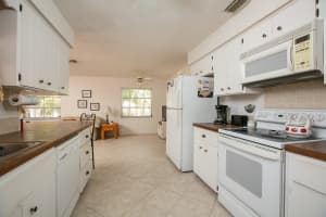 702 Banyan Rd, Vero Beach, FL 32963, Sold 04/23/19