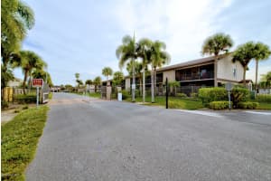 2892 Regency Dr, Melbourne, FL 32935, Sold 12/15/18