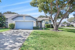 2462 Meadow Cove Blvd, Melbourne, FL 32935, Sold 02/28/19
