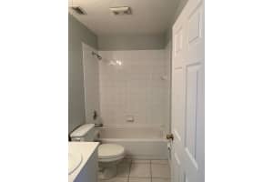 4931 Lake Waterford Way W, Melbourne, FL 32901, Sold 04/19/19