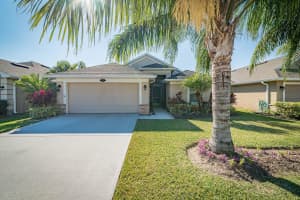 1727 Alaqua Way, Melbourne, FL 32904, Sold 03/29/19