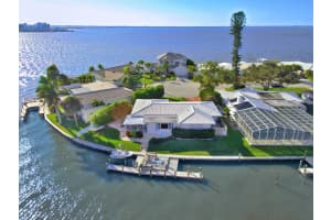 451 Brightwaters Dr, Cocoa Beach, FL 32931, Sold 09/12/19
