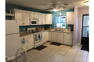 201 St Lucie Ln, Cocoa Beach, FL 32931, Sold 03/20/19