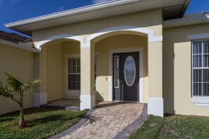 1963 Woodfield Cir, West Melbourne, FL 32904, Sold 06/07/19