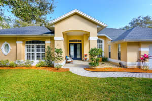 702 Sanderling Dr, Indialantic, FL 32903, Sold 04/18/19