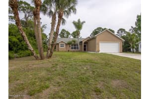274 Englar Dr, Sebastian, FL 32958, Sold 07/19/19