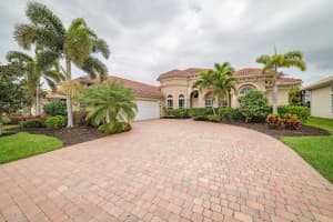 6695 Arroyo Dr, Melbourne, FL 32940, Sold 09/24/19