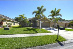 4318 Palladian Way, Melbourne, FL 32934, Sold 05/17/19
