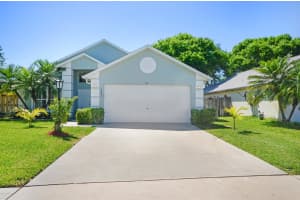 2981 St James Ln, Melbourne, FL 32935, Sold 05/20/19