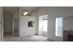 5120 Park Lake Dr, Melbourne, FL 32901, Sold 05/17/19